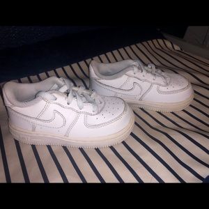 👟✔️TODDLER NIKE FORCES ✔️👟